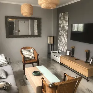 Apartamento En El Centro Totalmente Climatizado, Parking Gratuito, Córdoba